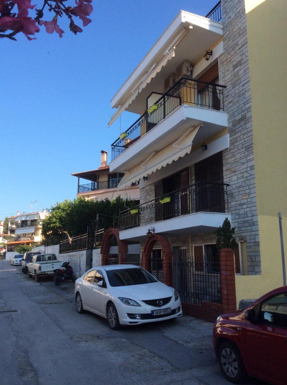 Natalie Apartments Neos Marmaras Bagian luar foto